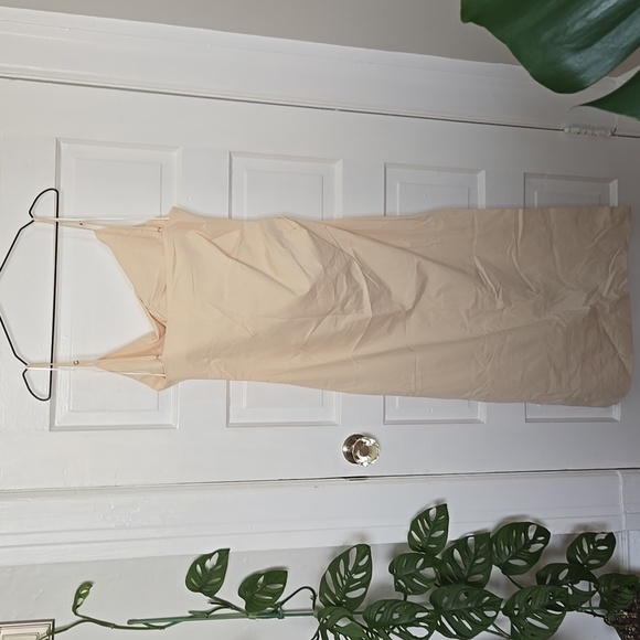 Zara dress - Picture 3 of 3